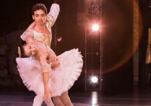 Olympic Ballet Theatre is seeking for male and female dancers - audition