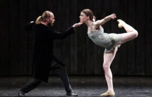 Baltic Dance Theatre is looking for male and female professional dancers - audition