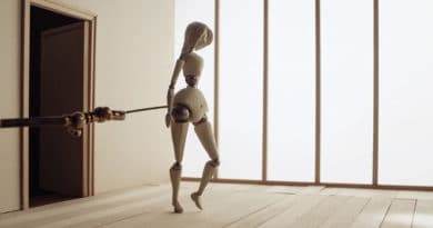 OSSA - Amazing Dance Performance of a Deconstructed and Constructed Puppet an a Stop Motion Short Film