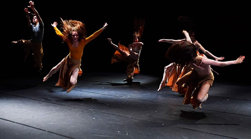 Sarah Mck Fife choreographer is Looking for 4 Female Dancers and 2 Apprentices for her Next Creation