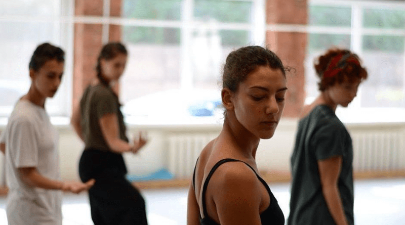 AURA Dance Theatre is Looking for a Rehearsal Director