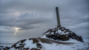 Artist Sue de Beer is Looking for Dancers