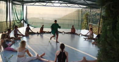 Workshops w/ Rafaela Sahyoun & Maria Papadopoulou at “Rest in Motion” Summer Dance program | Lefkada island, Greece