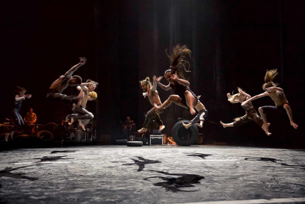 ULTIMA VEZ REPERTORY WORKSHOP - TRACES