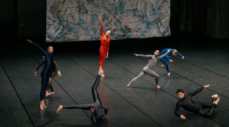 Tanz Company Gervasi is Looking for Female and Male Dancers