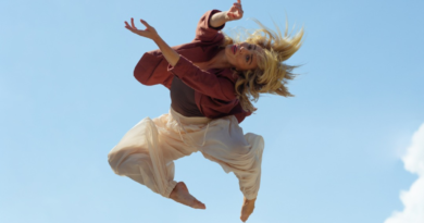 Ballets Jazz Montréal Seeks Dancers
